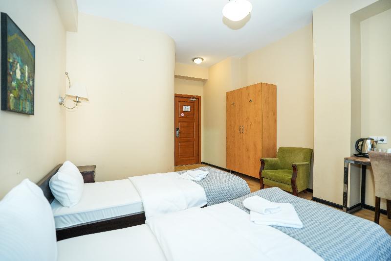 Andza Tbilisi Hotel - Oda