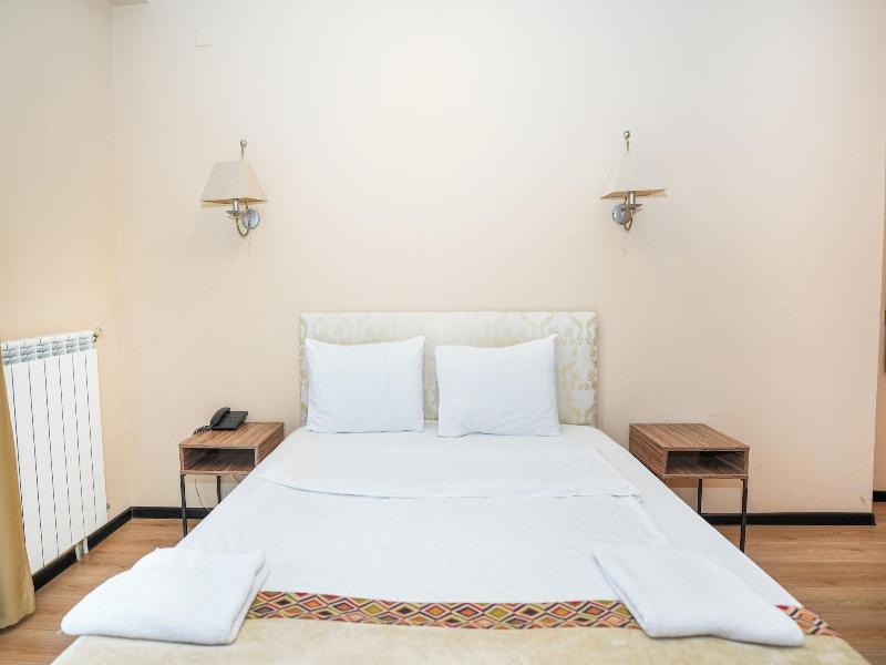 Andza Tbilisi Hotel - Oda