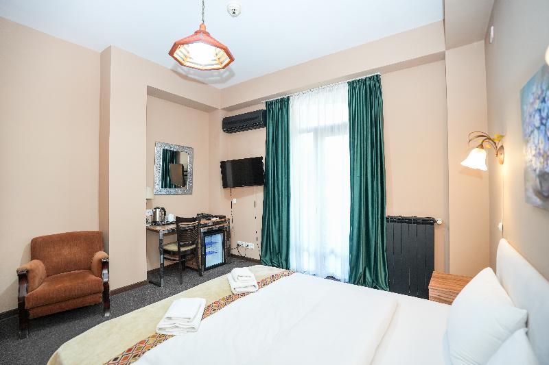 Andza Tbilisi Hotel - Oda
