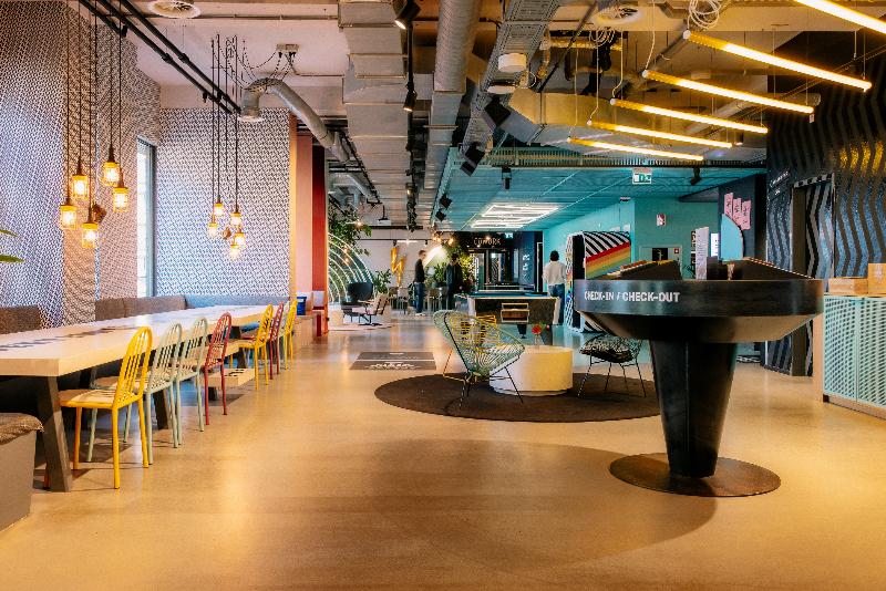 The Social Hub Amsterdam West 4 - Lobi