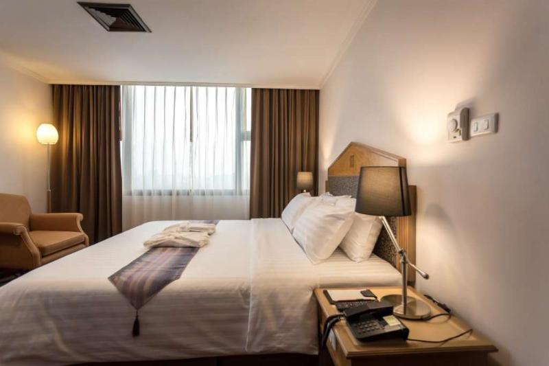 Grand Tower Inn Rama VI - Oda