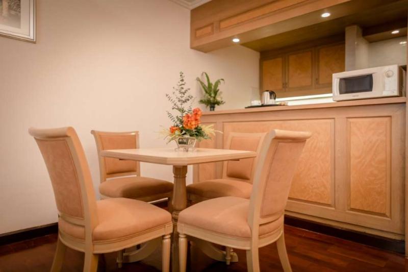 Grand Tower Inn Rama VI - Oda