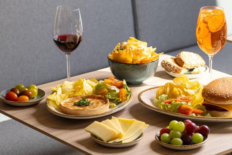 Holiday Inn Express & Suites Sion - Restoran