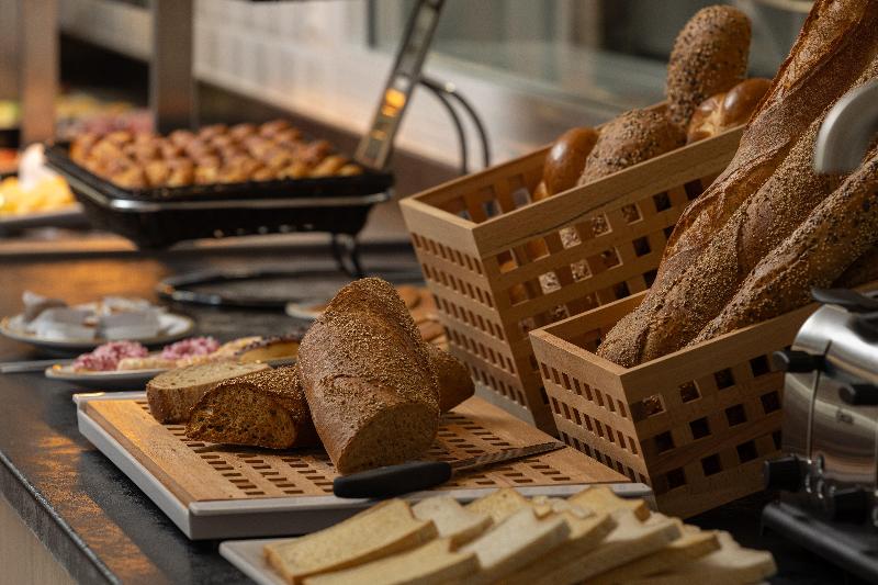 Holiday Inn Express & Suites Sion - Restoran
