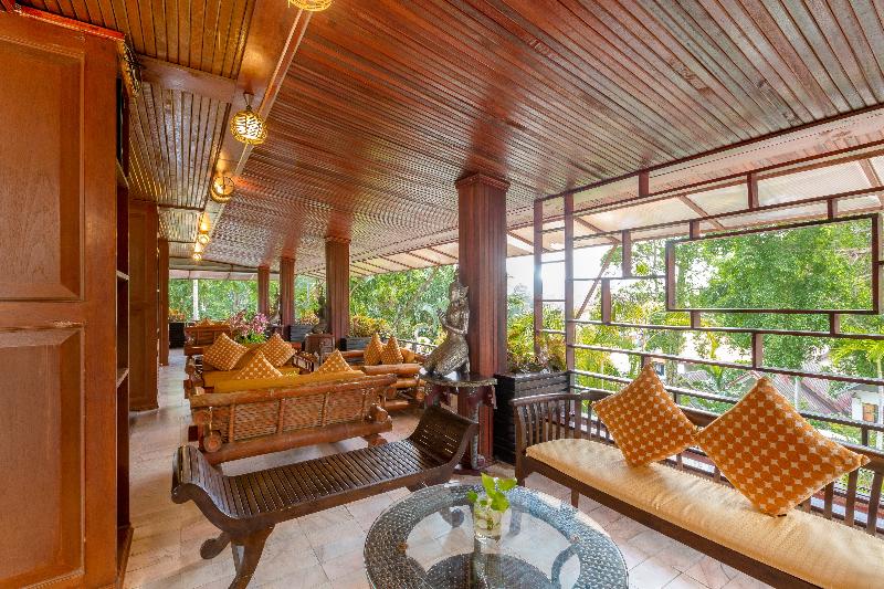 Club Bamboo Boutique Patong Beach Resort - Lobi