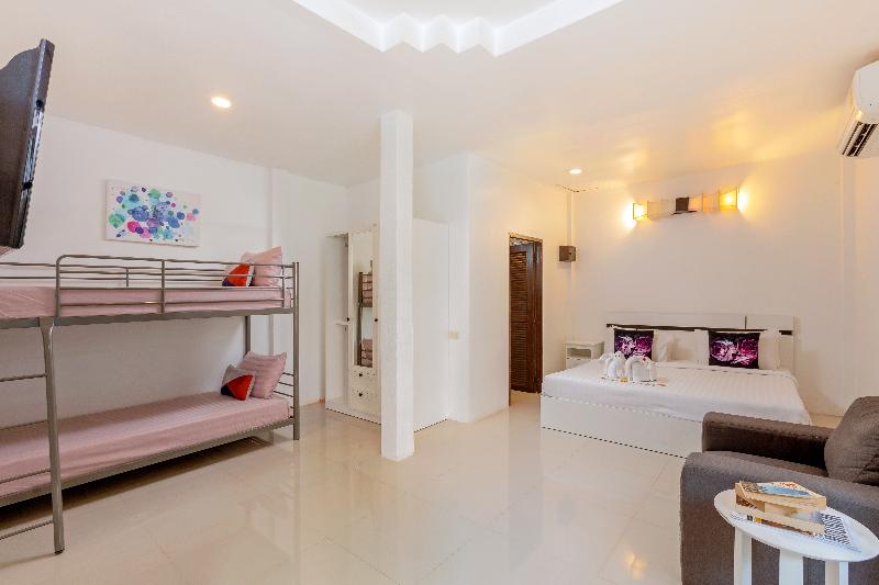 Club Bamboo Boutique Patong Beach Resort - Oda