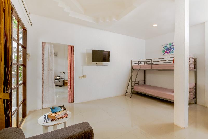 Club Bamboo Boutique Patong Beach Resort - Oda
