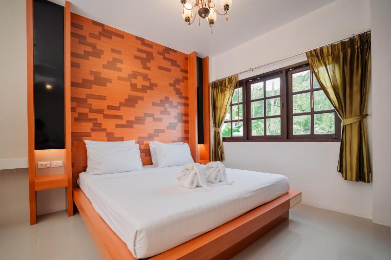 Club Bamboo Boutique Patong Beach Resort - Oda