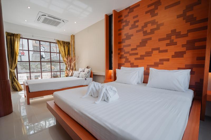 Club Bamboo Boutique Patong Beach Resort - Oda