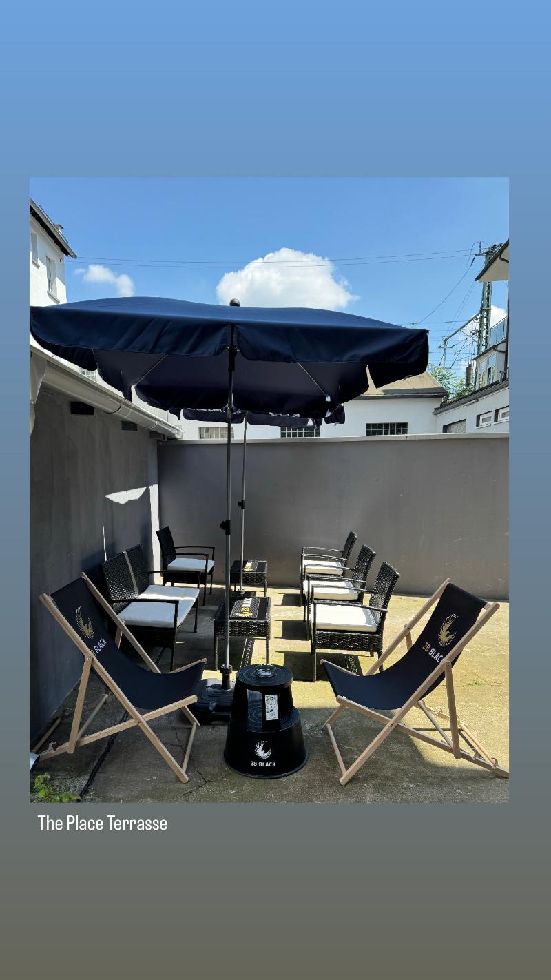 The Place Hotel - Frankfurt City Messe - Teras