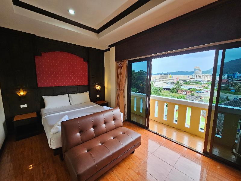 Nanai 2 Residence Patong - Oda