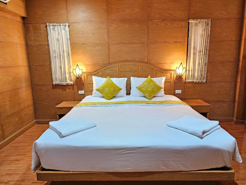 Nanai 2 Residence Patong - Oda