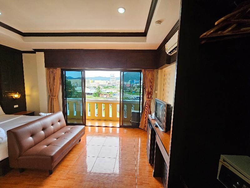 Nanai 2 Residence Patong - Oda