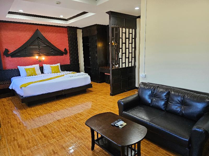 Nanai 2 Residence Patong - Oda