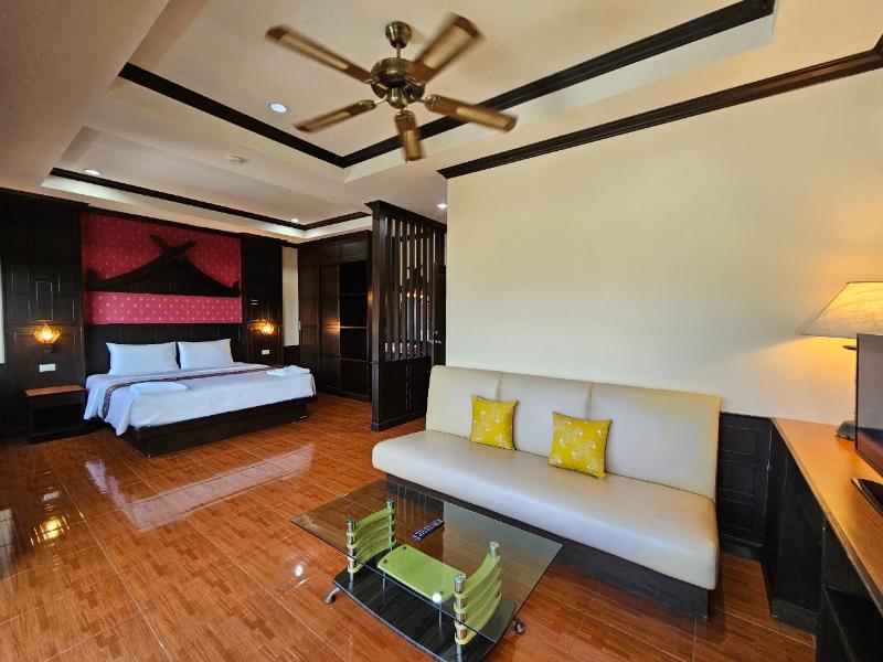 Nanai 2 Residence Patong - Oda