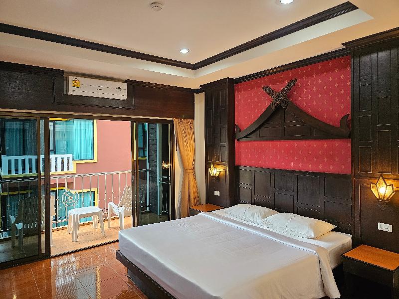 Nanai 2 Residence Patong - Oda