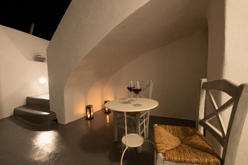 White Orchid Cave House & Studio - Genel
