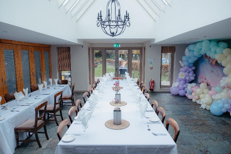 The Red Lion Whittlesford - Toplantı