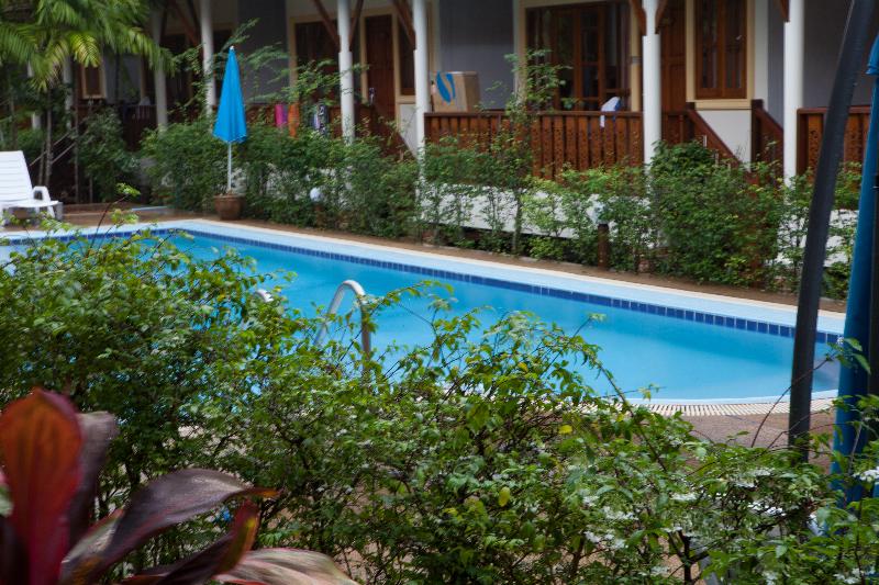 Bangtao Village Resort - Havuz