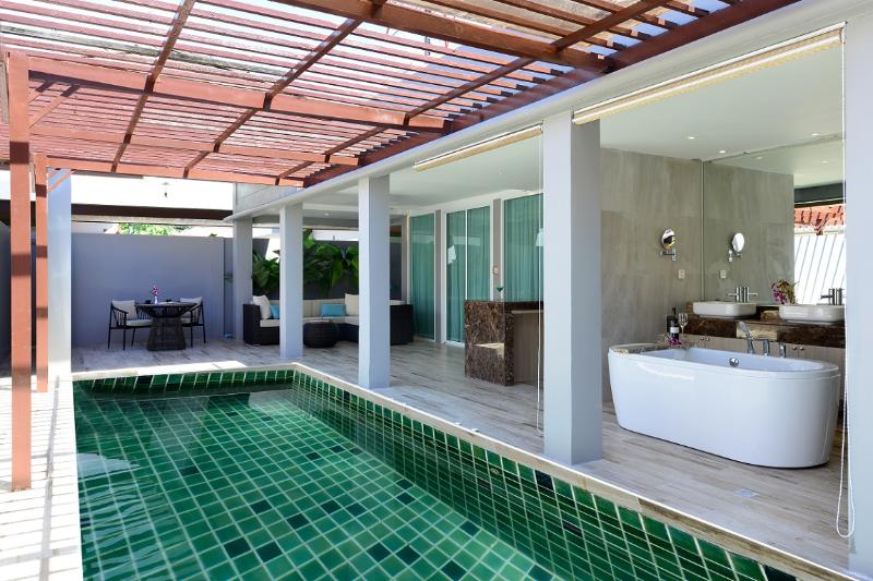Twin Lotus Resort and Spa - Oda