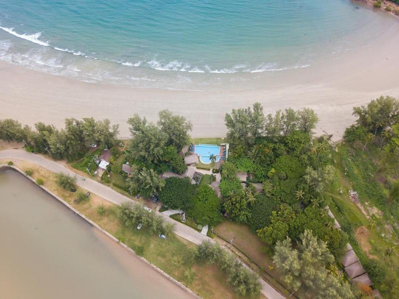 Twin Bay Resort - Plaj
