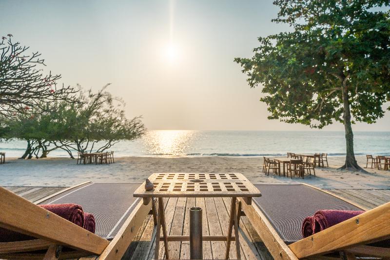 Paradee Ko Samet - Genel