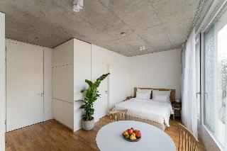 Carlotta Apartments fotoÄŸrafÄ±