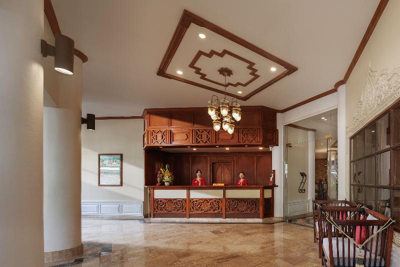 Anavana Beach Resort - Lobi