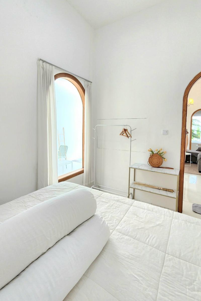 Floraison Living Villa Yogyakarta By Zuzu - Oda