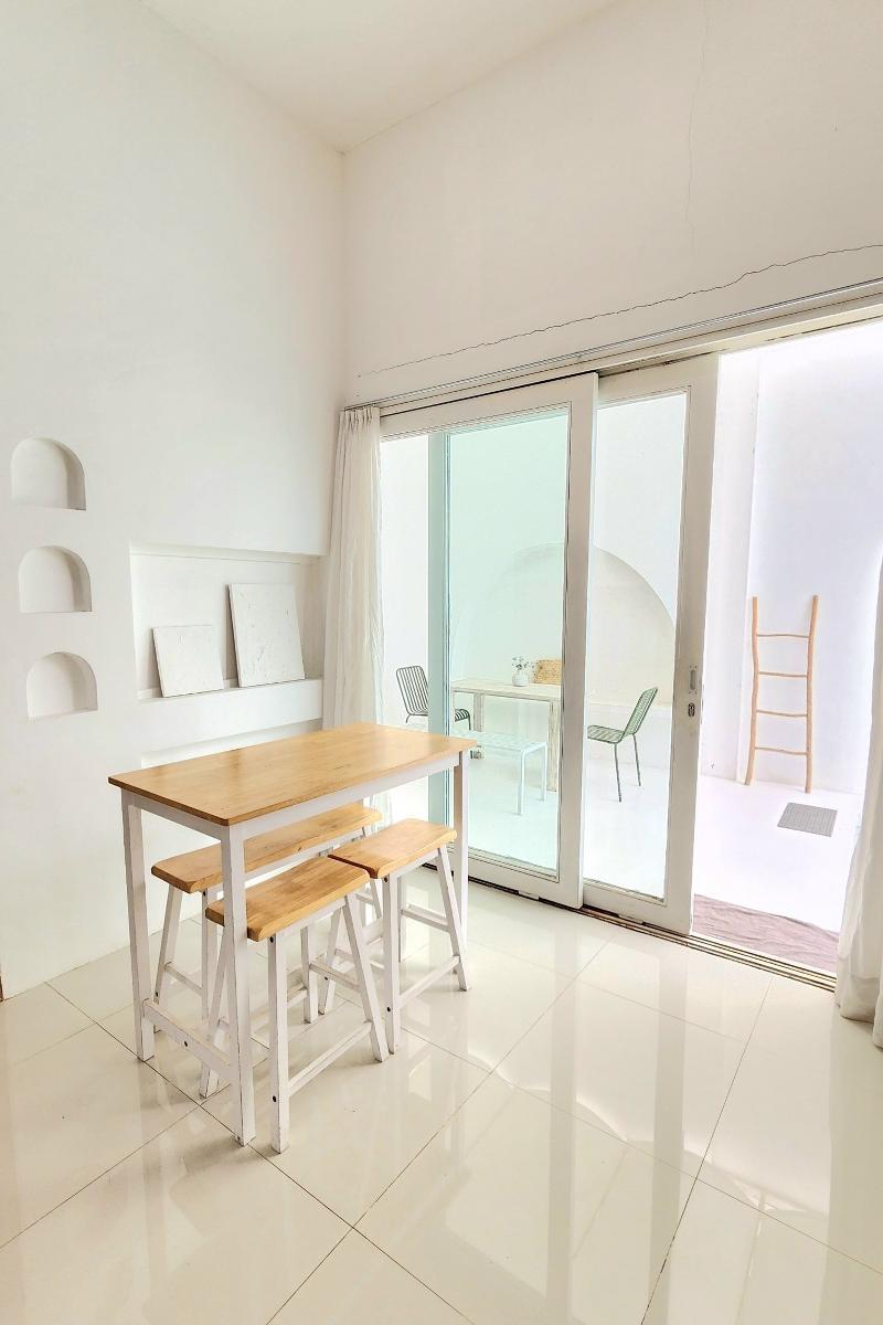 Floraison Living Villa Yogyakarta By Zuzu - Oda