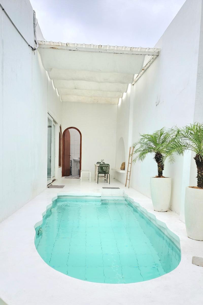 Floraison Living Villa Yogyakarta By Zuzu - Havuz