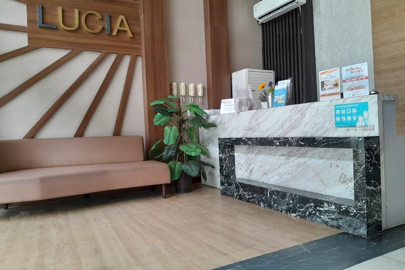 Majestic Point Serpong By Nature By Zuzu - Lobi