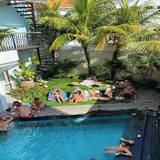 Coco & Pineapple Pants Hostel By Zuzu fotoÄŸrafÄ±