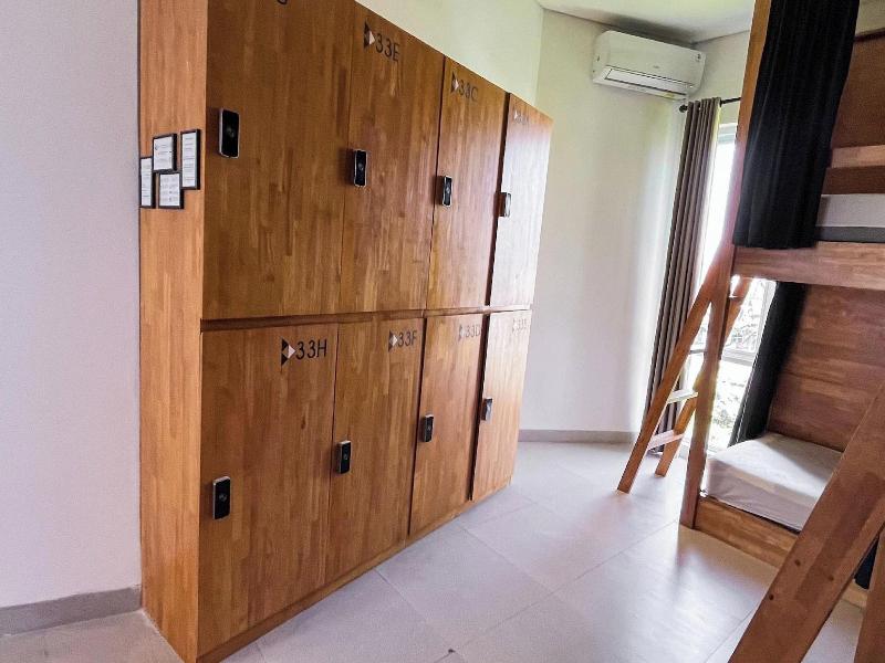 Coco & Pineapple Pants Hostel By Zuzu - Oda