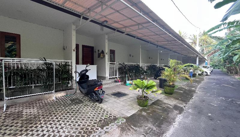 Maisaba Living Sibang Gede By Zuzu - Genel