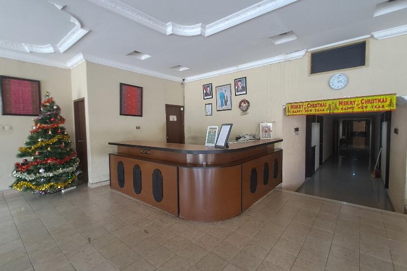 Hermina Hotel By Zuzu - Lobi