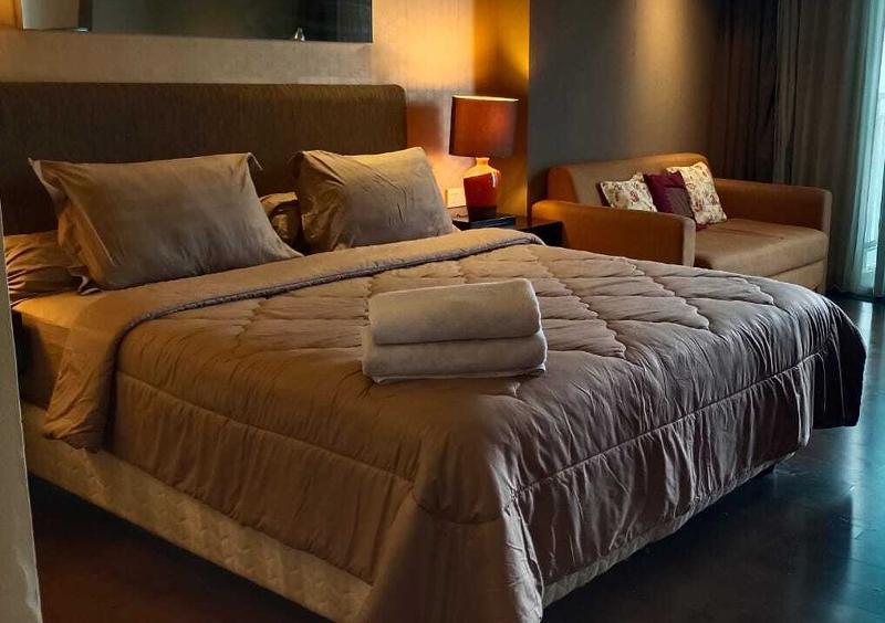 El Royale By Farizi Rooms By Zuzu - Oda