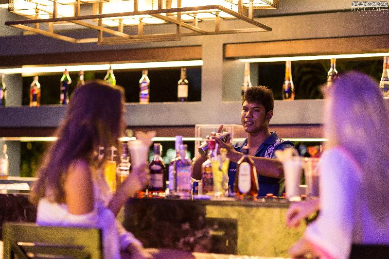 Peace Laguna Resort and Spa - Bar