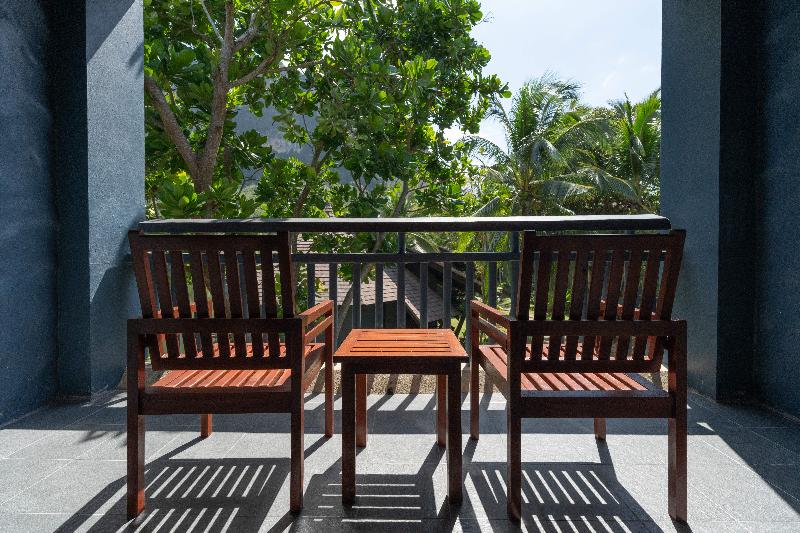 Peace Laguna Resort and Spa - Oda