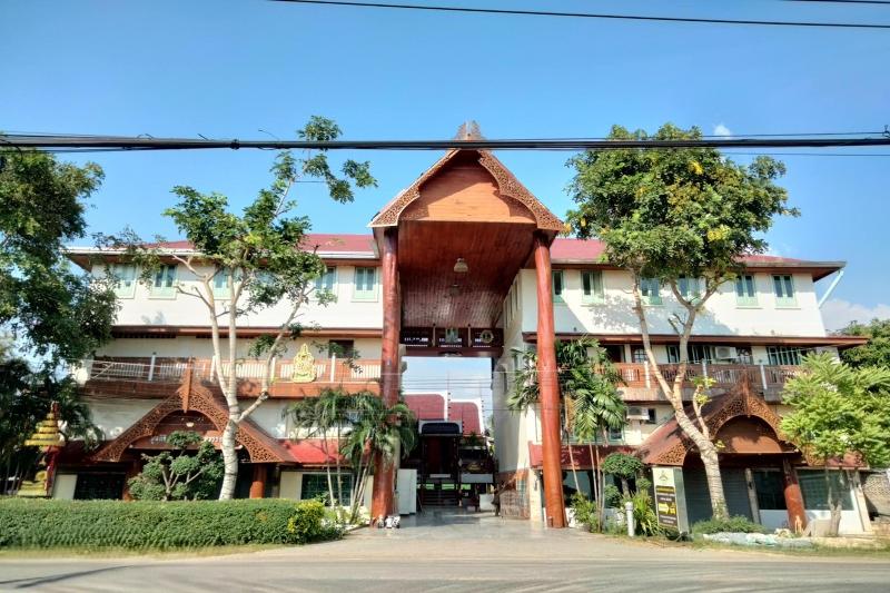 Ruenthai Ayutthaya Resort And Restaurant By Zuzu - Genel