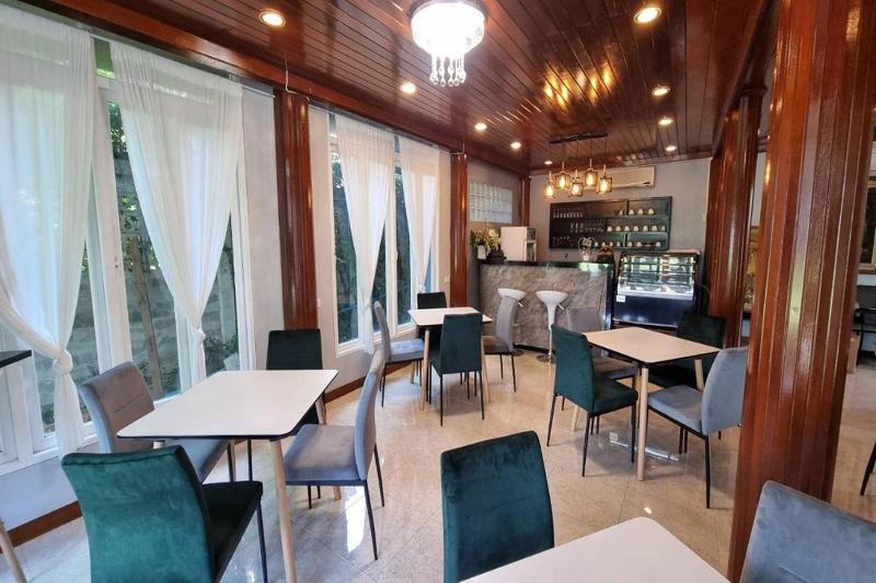Ruenthai Ayutthaya Resort And Restaurant By Zuzu - Restoran