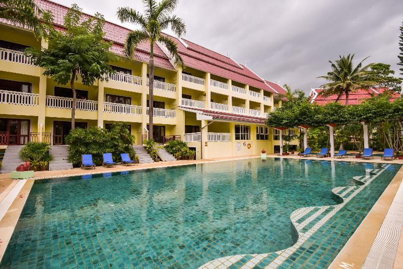 Capital O 406 Krabi Success Beach Resort - Havuz