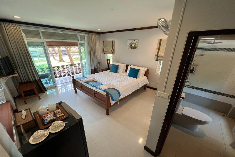 Baan Nam Pen Resort By Zuzu - Oda