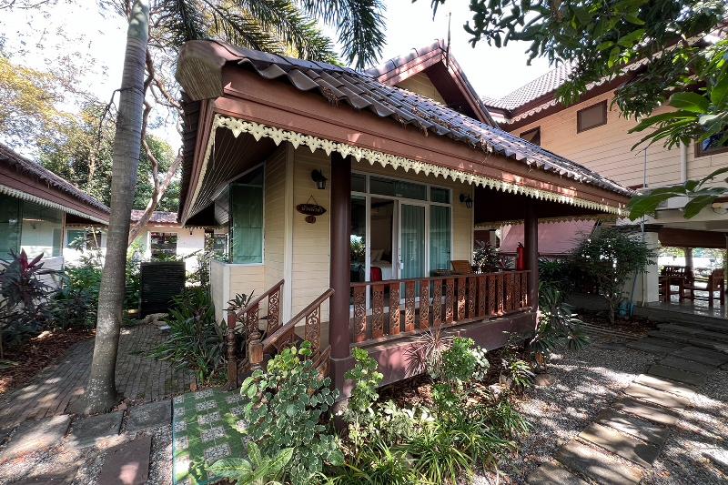 Baan Nam Pen Resort By Zuzu - Oda