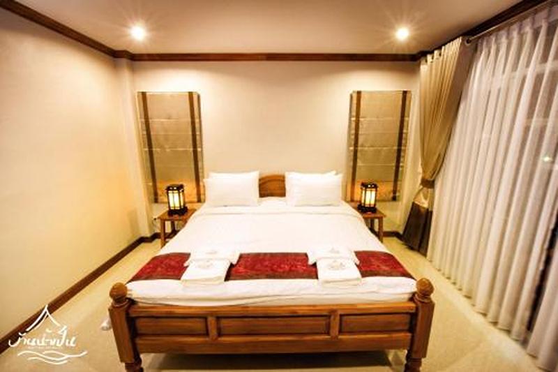 Baan Nam Pen Resort By Zuzu - Oda