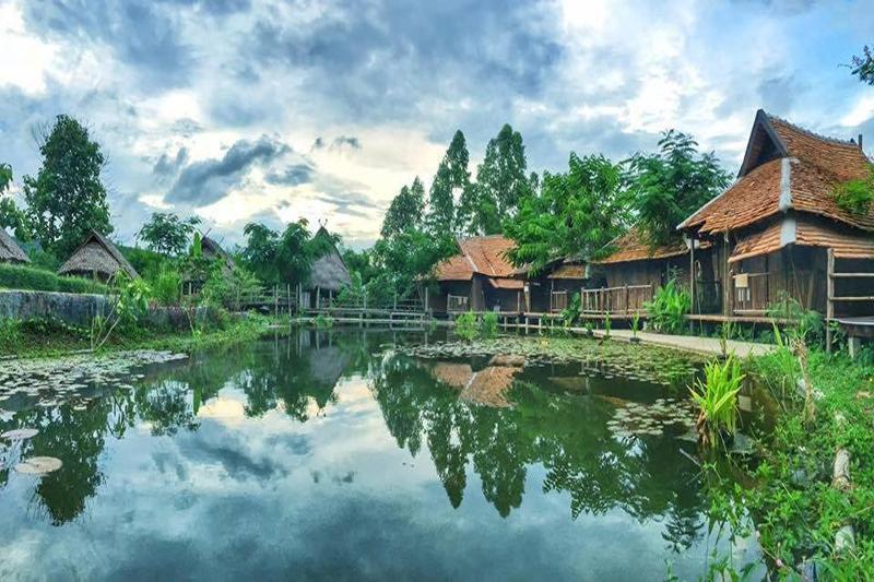 Jiang Lha Village By Zuzu - Genel