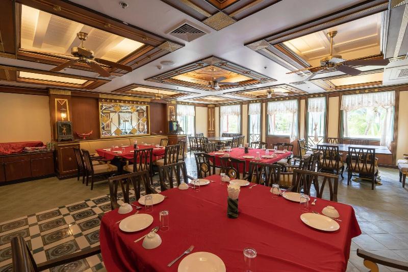 Aonang Ayodhaya Beach Resort & Spa - Restoran