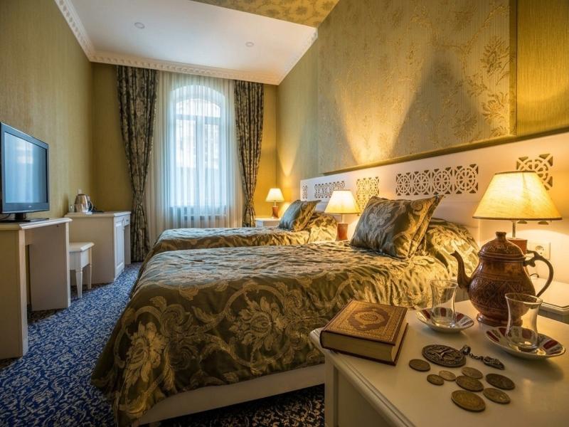 Seven Gates Hotel - Oda
