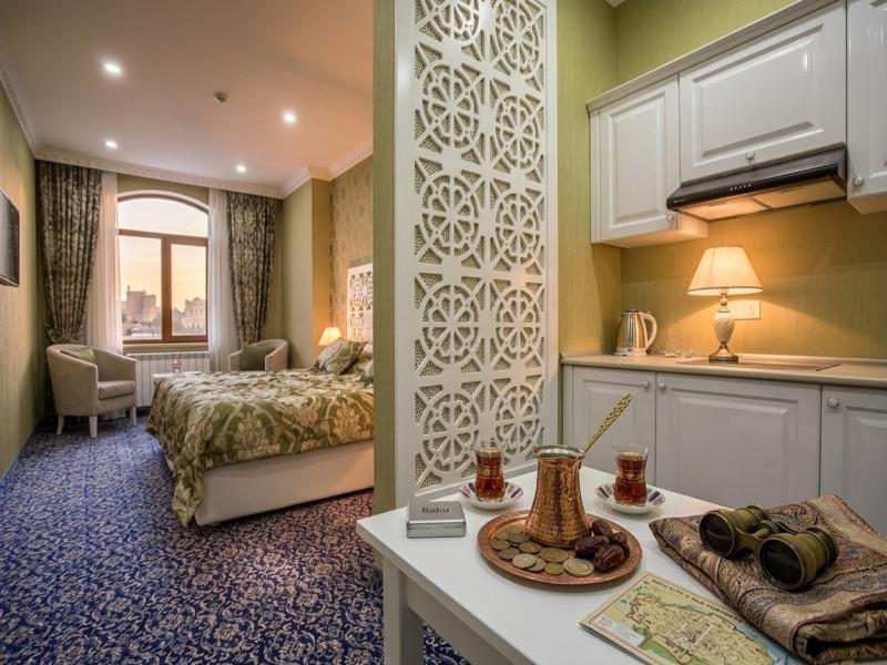 Seven Gates Hotel - Oda