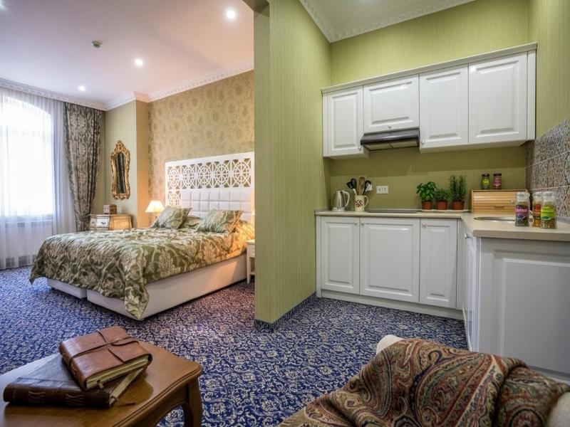 Seven Gates Hotel - Oda